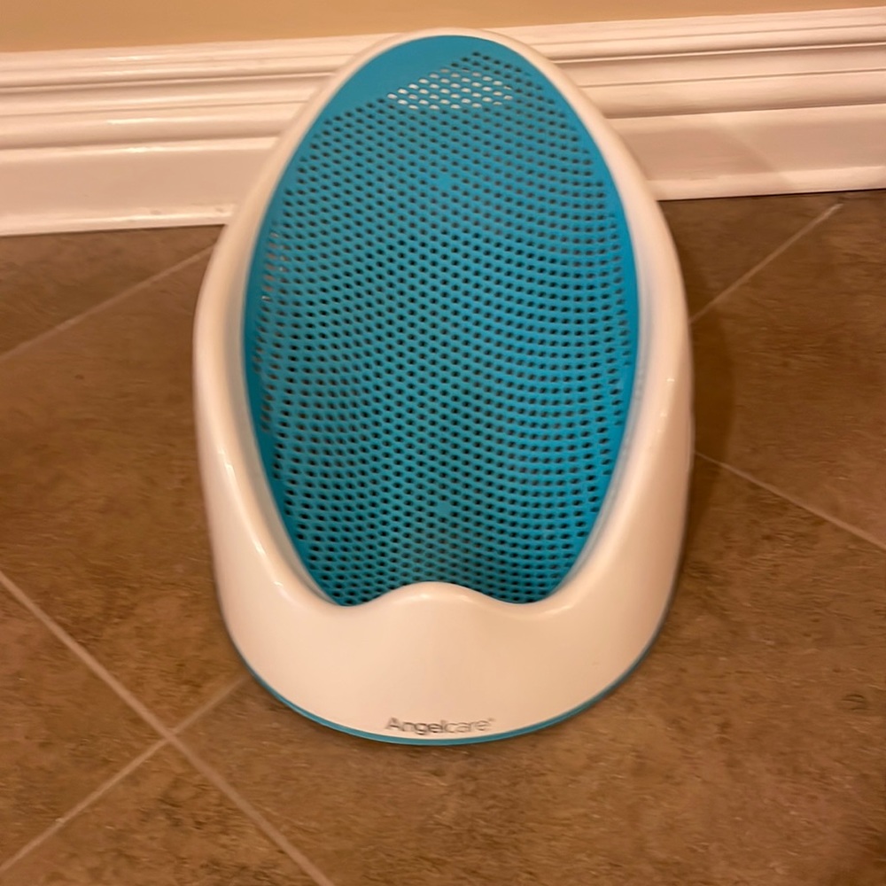 Angel Care baby bath tub seat